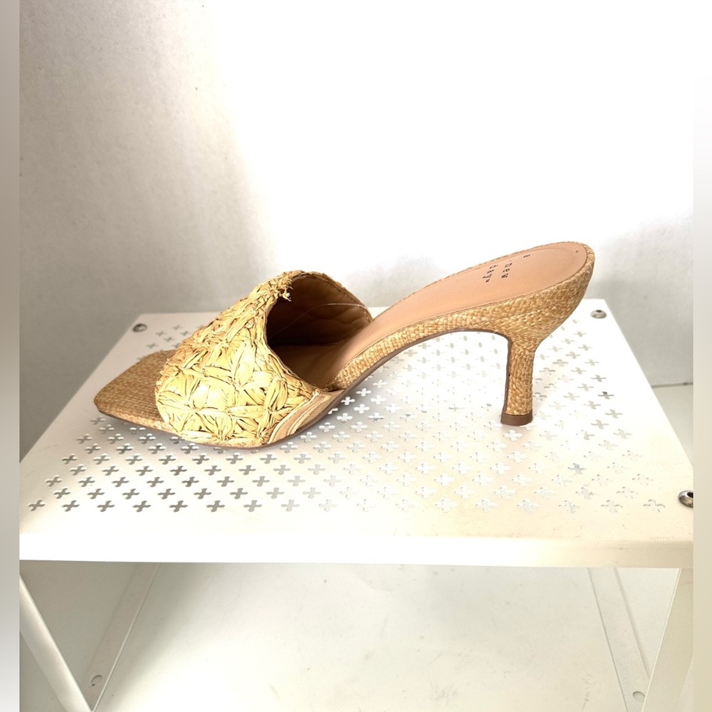a new day Beige Woven Slide Sandals Size 8 Memory Foam Sole 3” Heel